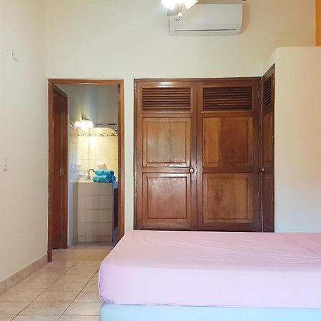 Casa Calala Aparthotel Granada Kamer foto